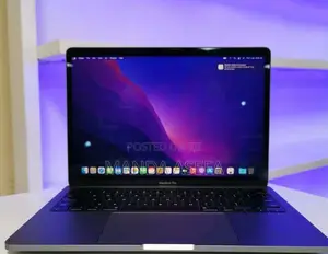 New Laptop Apple MacBook Pro 2019 8GB Intel Core I7 SSD 256GB