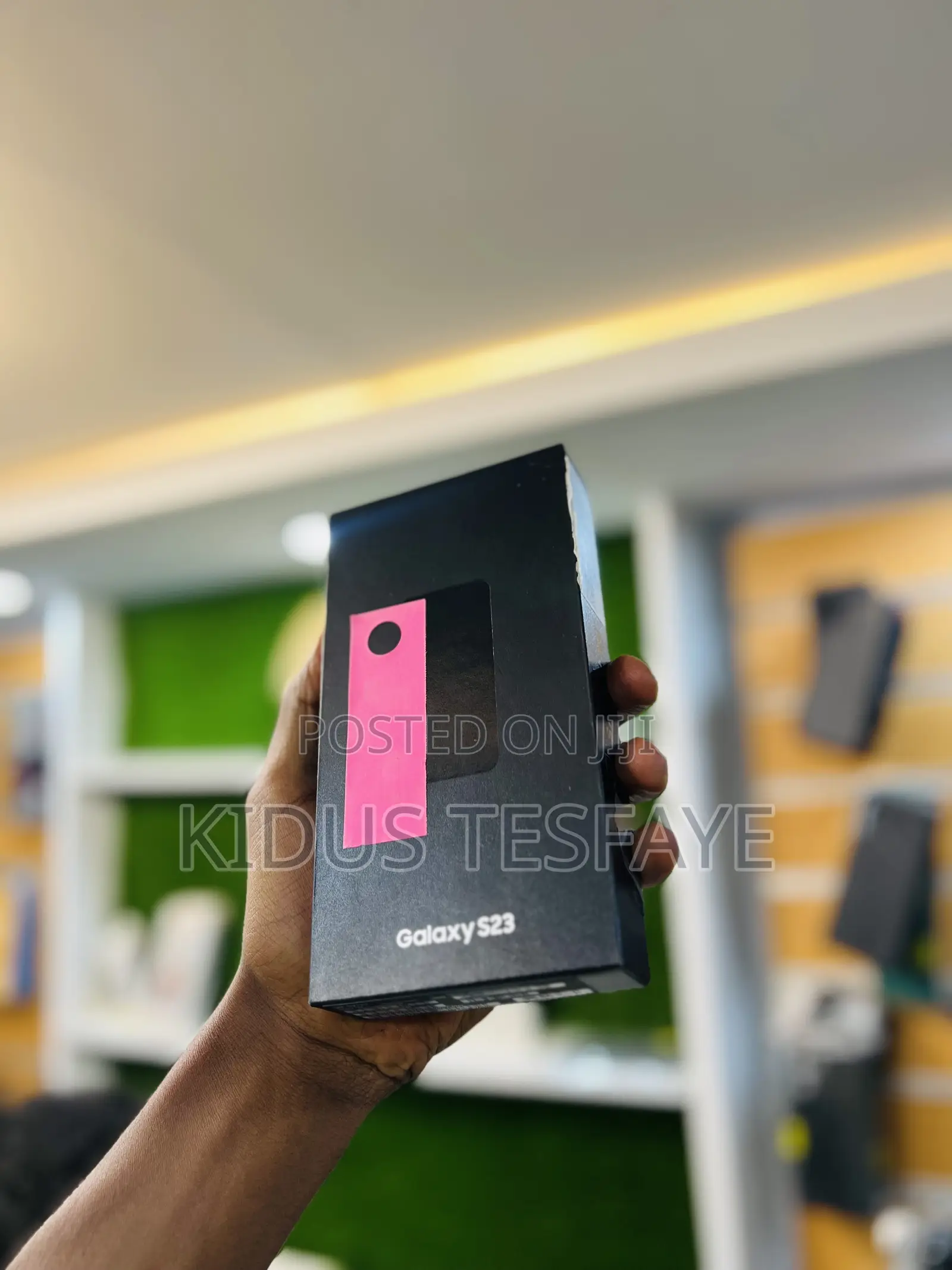 New Samsung Galaxy S23 128 GB Black