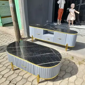 1,50 Cm ቲቪ እስታንድ እና ጠረጴዛ