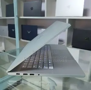 Photo - New Laptop Razer Blade 16GB Intel Core I7 SSD 512GB