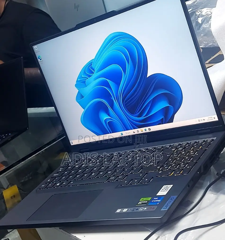 New Laptop Lenovo Legion 5 16GB Intel Core I7 SSD 1T