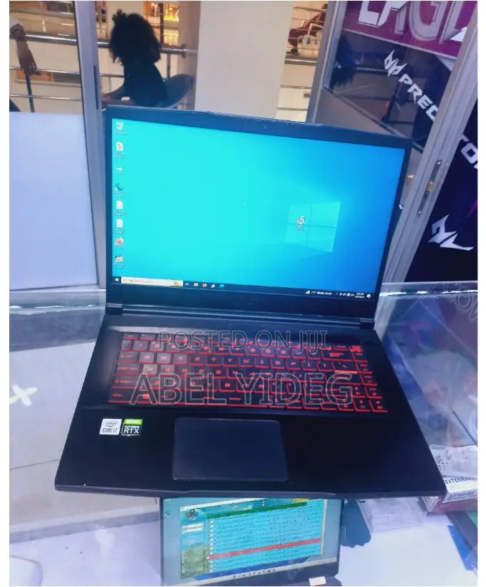 New Laptop MSI GF65 Thin 10UE 24GB Intel Core I7 SSD 512GB