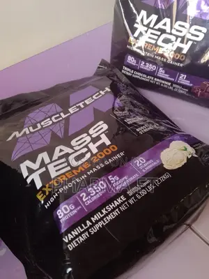 Photo - Mass Tech Extreme 2000 High Calorie and High Protein