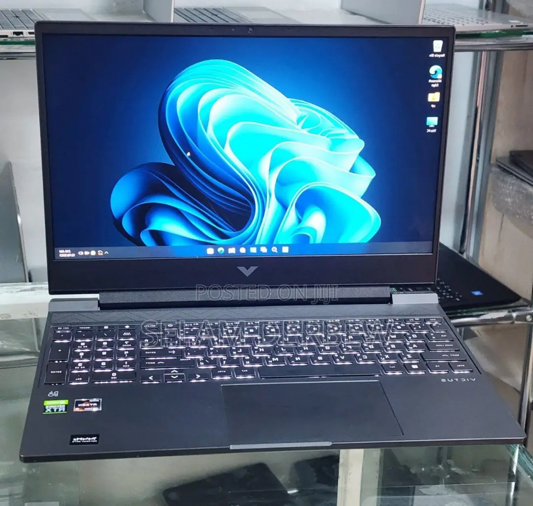New Laptop HP Victus 15 16GB AMD Ryzen 5 SSD 512GB
