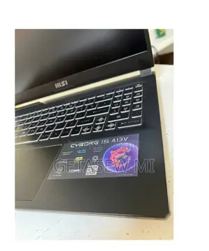 New Laptop MSI 16GB Intel Core I7 SSD 512GB