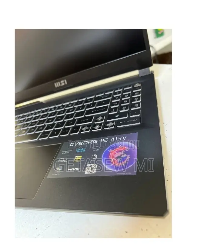 New Laptop MSI 16GB Intel Core I7 SSD 512GB