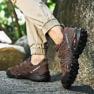 Photo - New Men's Outdoor Non-Slip Hiking High Master Quality Shoes