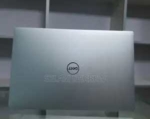 New Laptop Dell XPS 15 8GB Intel Core I7 SSD 256GB
