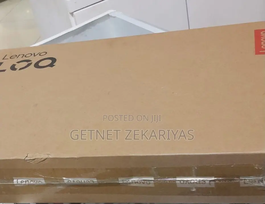 New Laptop Lenovo LOQ 15IRH8 16GB Intel Core I7 SSD 512GB