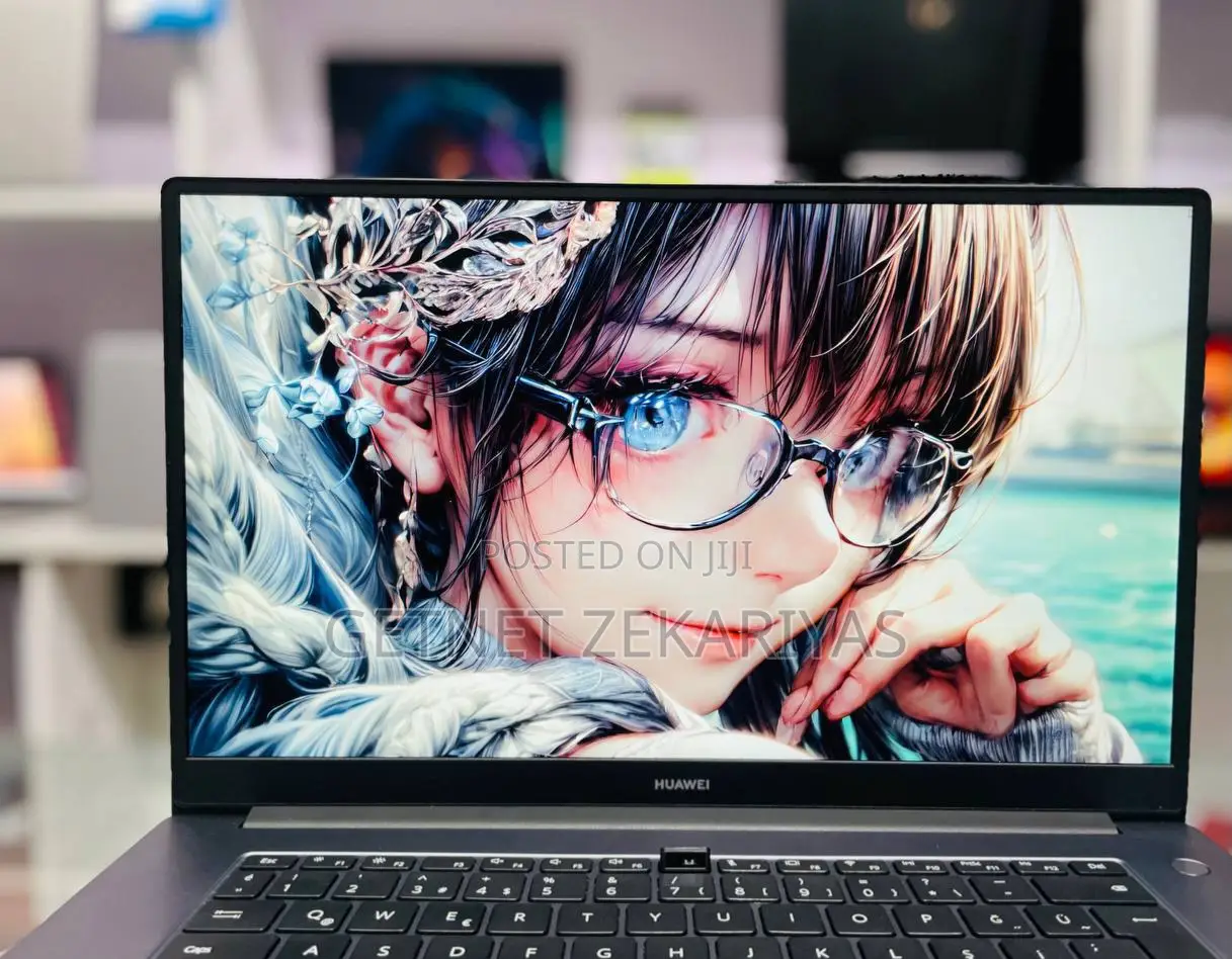 New Laptop Huawei Matebook D 15 8GB Intel Core I5 SSD 512GB