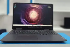 New Laptop Lenovo LOQ 15IRH8 8GB AMD Ryzen 7 SSD 512GB