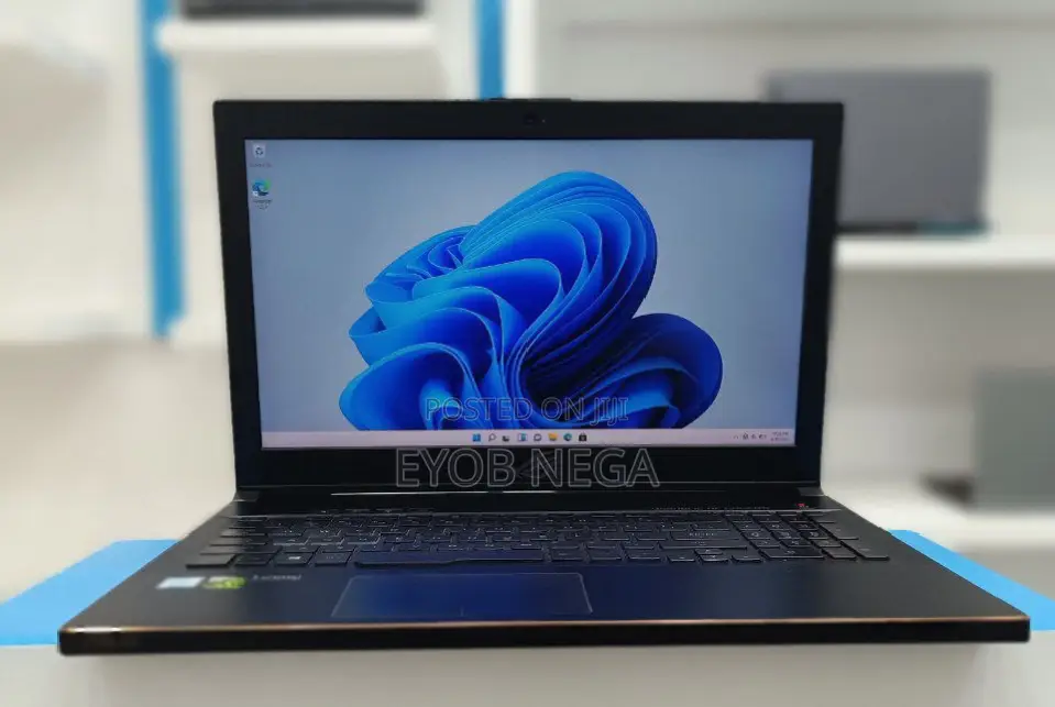 New Laptop Asus ROG Zephyrus (GX501) 16GB Intel Core I7 HDD+SSD 1.5T