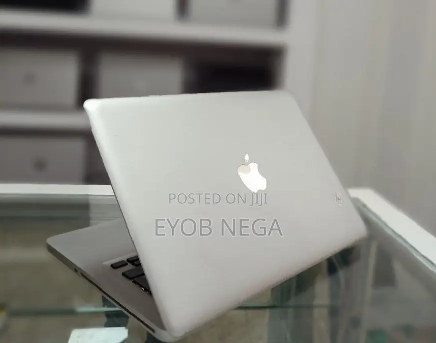 Laptop Apple MacBook Pro 2010 12GB Intel Core I5 SSD 512GB