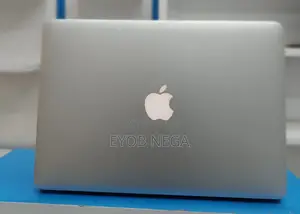 Laptop Apple MacBook Air 2015 4GB Intel Core I5 SSD 128GB