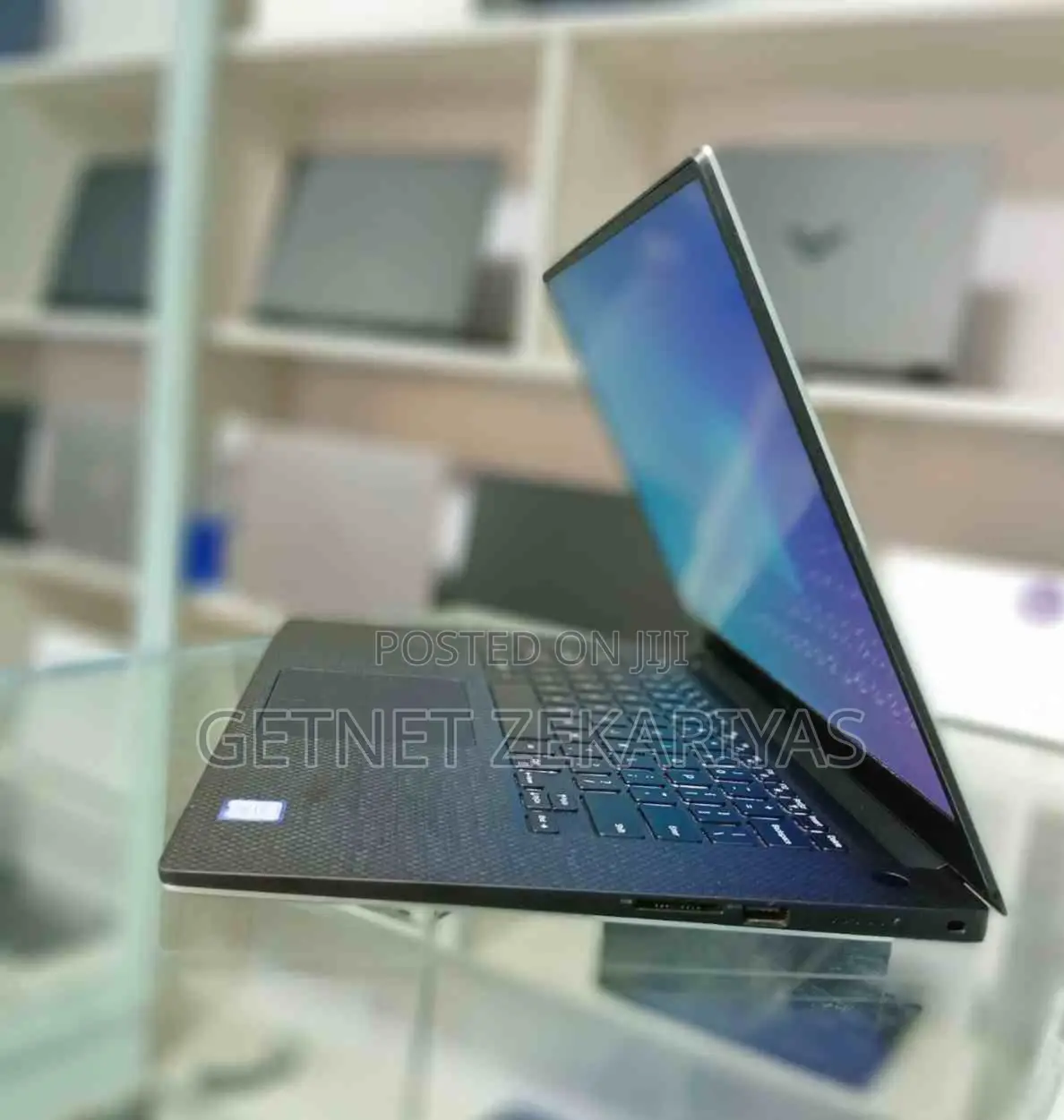 New Laptop Dell Precision 15 3551 16GB Intel Core I9 SSD 512GB