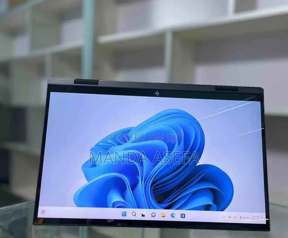 New Laptop HP Envy X360 16GB AMD Ryzen 5 SSD 512GB