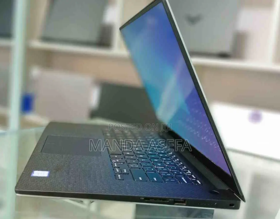 New Laptop Dell 16GB Intel Core I9 SSD 512GB