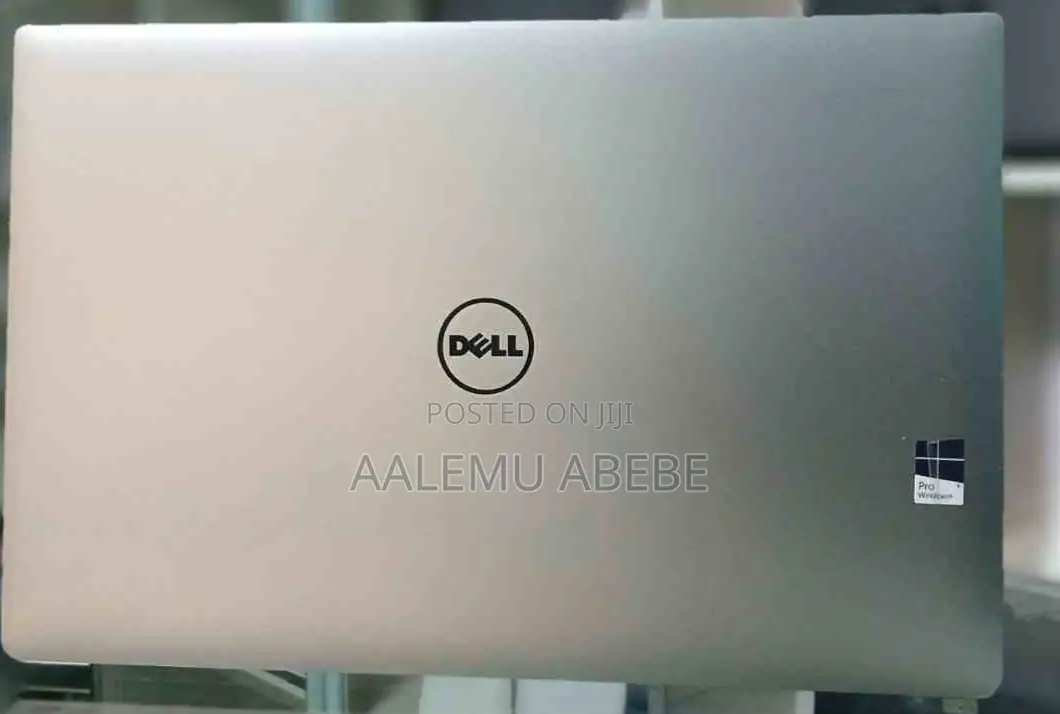 New Laptop Dell XPS 15 16GB Intel Core I9 SSD 512GB