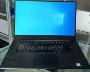 New Laptop Dell XPS 15 16GB Intel Core I9 SSD 512GB