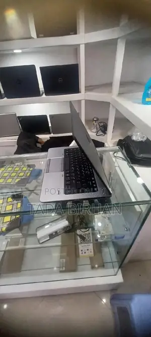 Laptop HP EliteBook 840 8GB Intel Core I7 HDD 1T