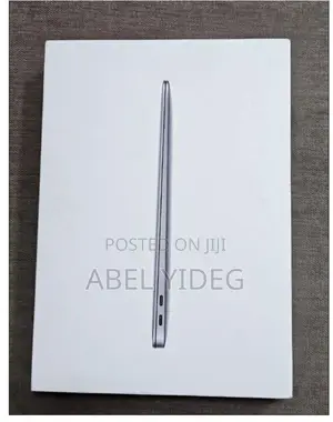 Photo - New Laptop Apple MacBook Air 2020 M1 8GB Apple M1 SSD 256GB