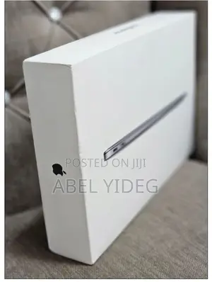 New Laptop Apple MacBook Air 2020 M1 8GB Apple M1 SSD 256GB