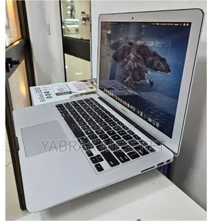 New Laptop Apple MacBook 2013 4GB Intel Core I5 SSD 256GB