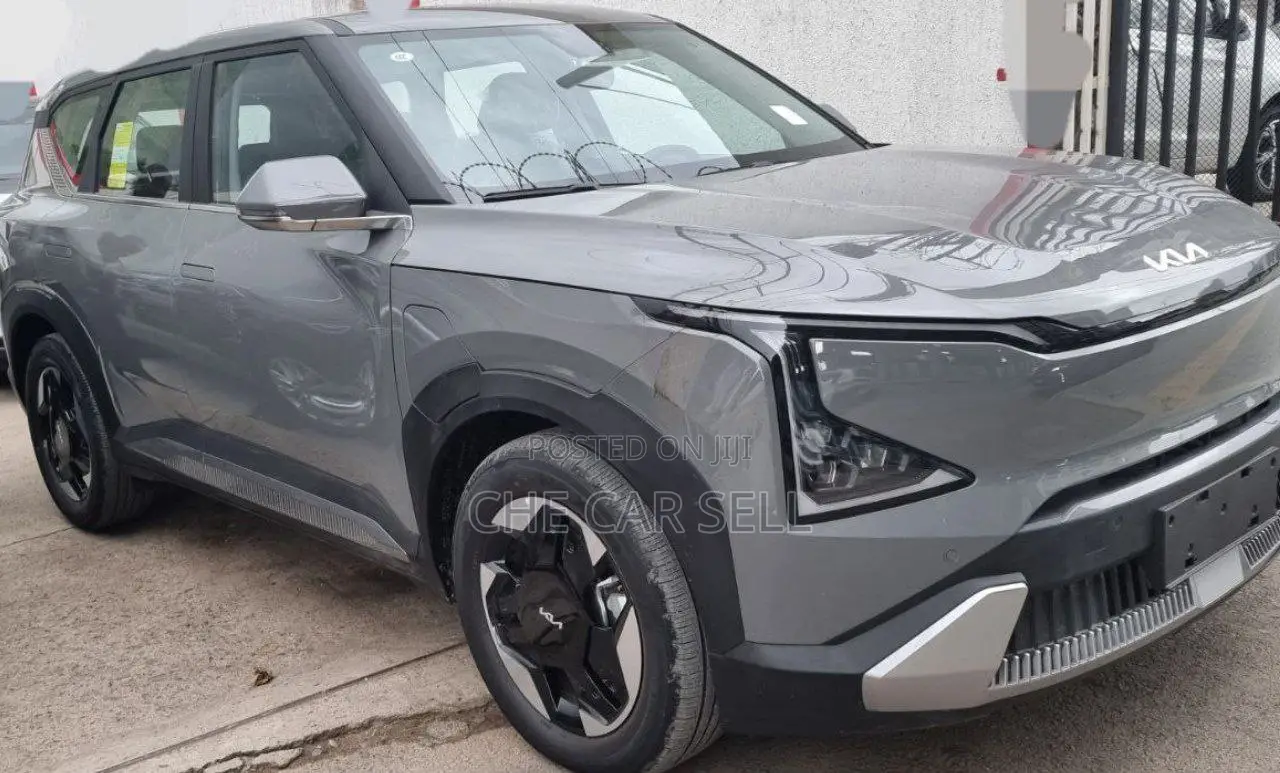 New Kia K5 2024 White