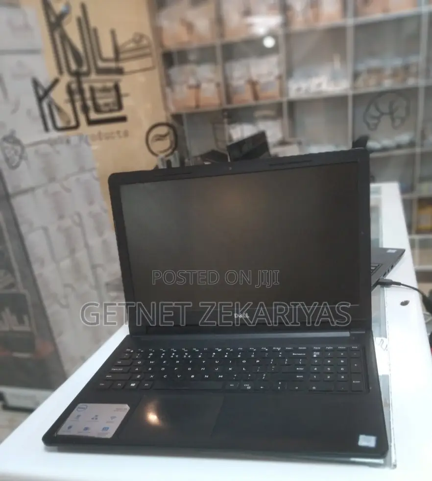 New Laptop Dell Vostro 15 3000 8GB Intel Core I5 SSD 1T