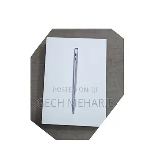 New Laptop Apple MacBook Pro M1 8GB Apple M1 SSD 256GB