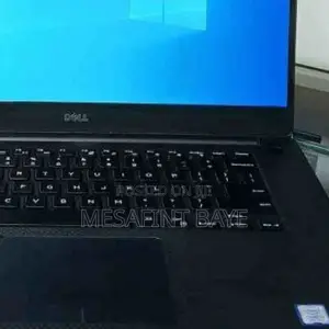 New Laptop Dell XPS 15 16GB Intel Core I9 SSD 512GB