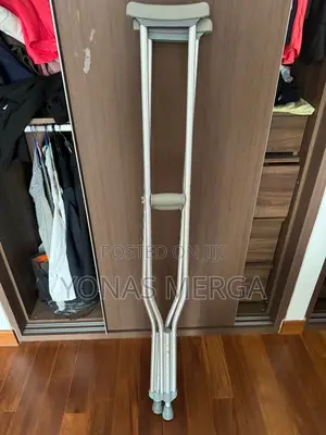 ሚረዝም:ሚያጥር Crutches:Crunch*Cranch"የህክምና መገልገያ Crunch/Crutches