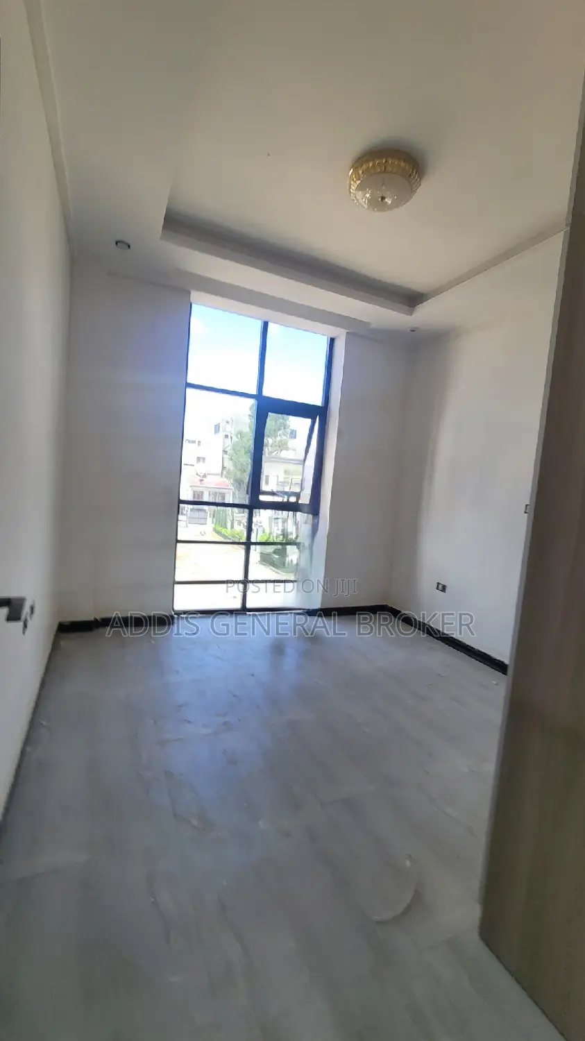 Furnished 5bdrm House in ቡልቡላ, Bole for sale