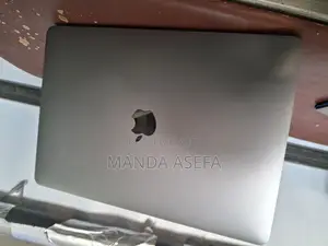 New Laptop Apple MacBook Air 8GB Apple M1 SSD 256GB