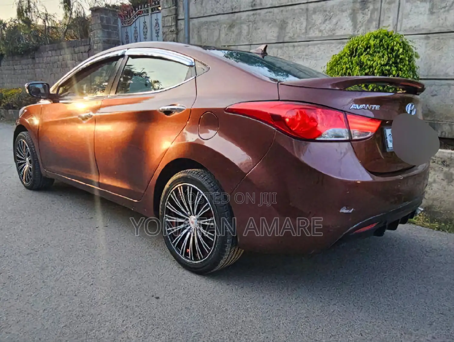 Hyundai Avante 2014 Brown