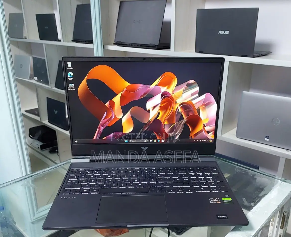 New Laptop HP Victus 15 8GB AMD Ryzen 5 SSD 512GB
