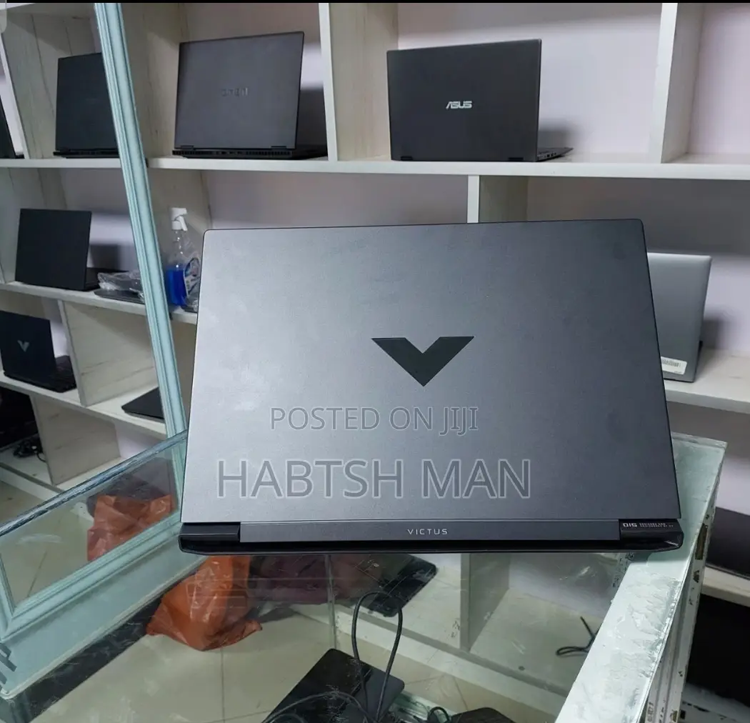 New Laptop HP Victus 15 8GB AMD Ryzen 5 SSD 512GB