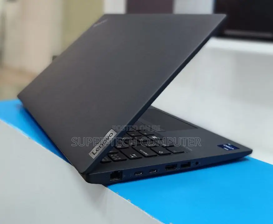 New Laptop Lenovo ThinkPad T14 16GB Intel Core I5 SSD 256GB