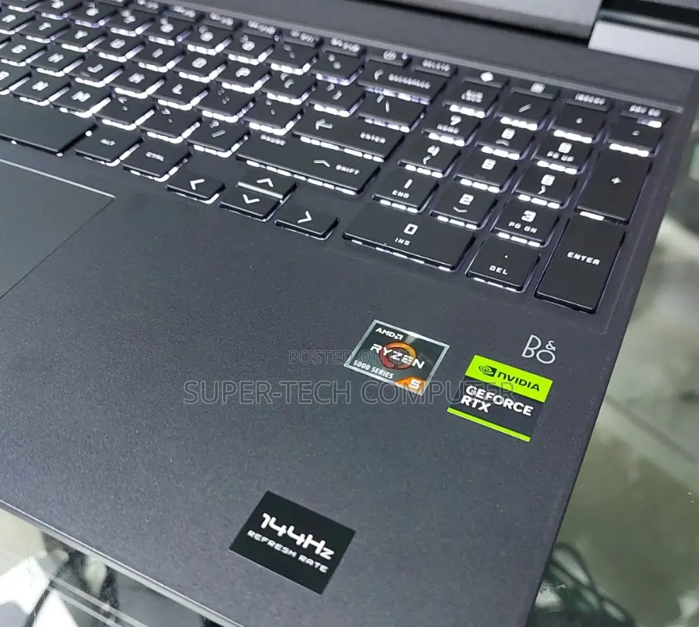 New Laptop HP Victus 15 8GB AMD Ryzen 5 SSD 512GB