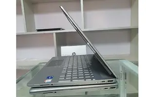 New Laptop HP Stream Notebook 8GB Intel Core I5 SSD 512GB