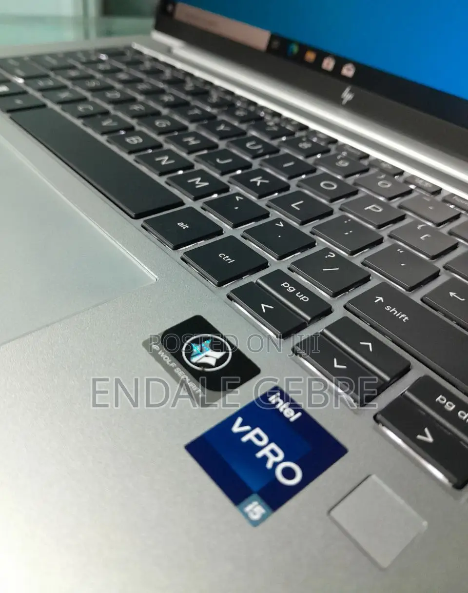 New Laptop HP EliteBook 840 G9 16GB Intel Core I5 SSD 512GB