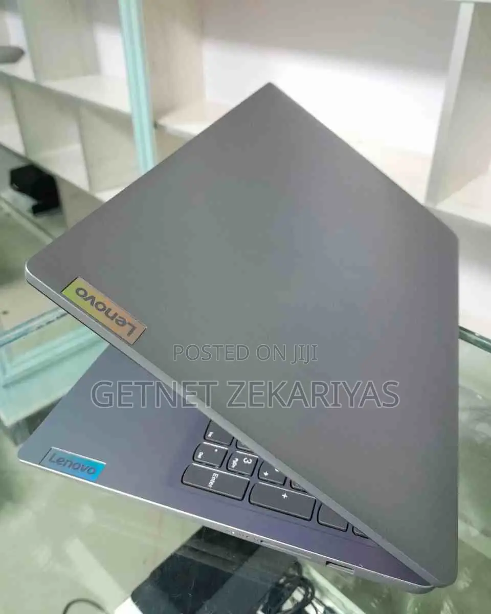 New Laptop Lenovo IdeaPad 110S 12GB Intel Core I5 SSD 256GB