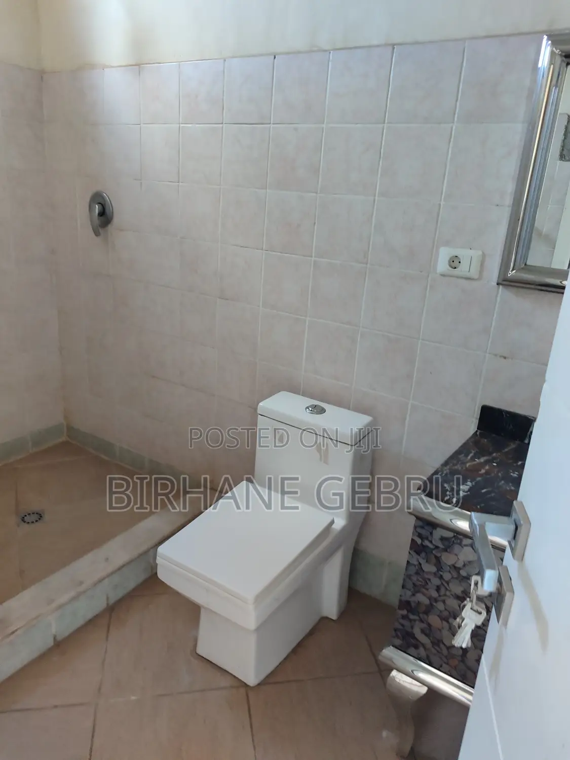 Luxury Apartiment 4 Bedroom Rent