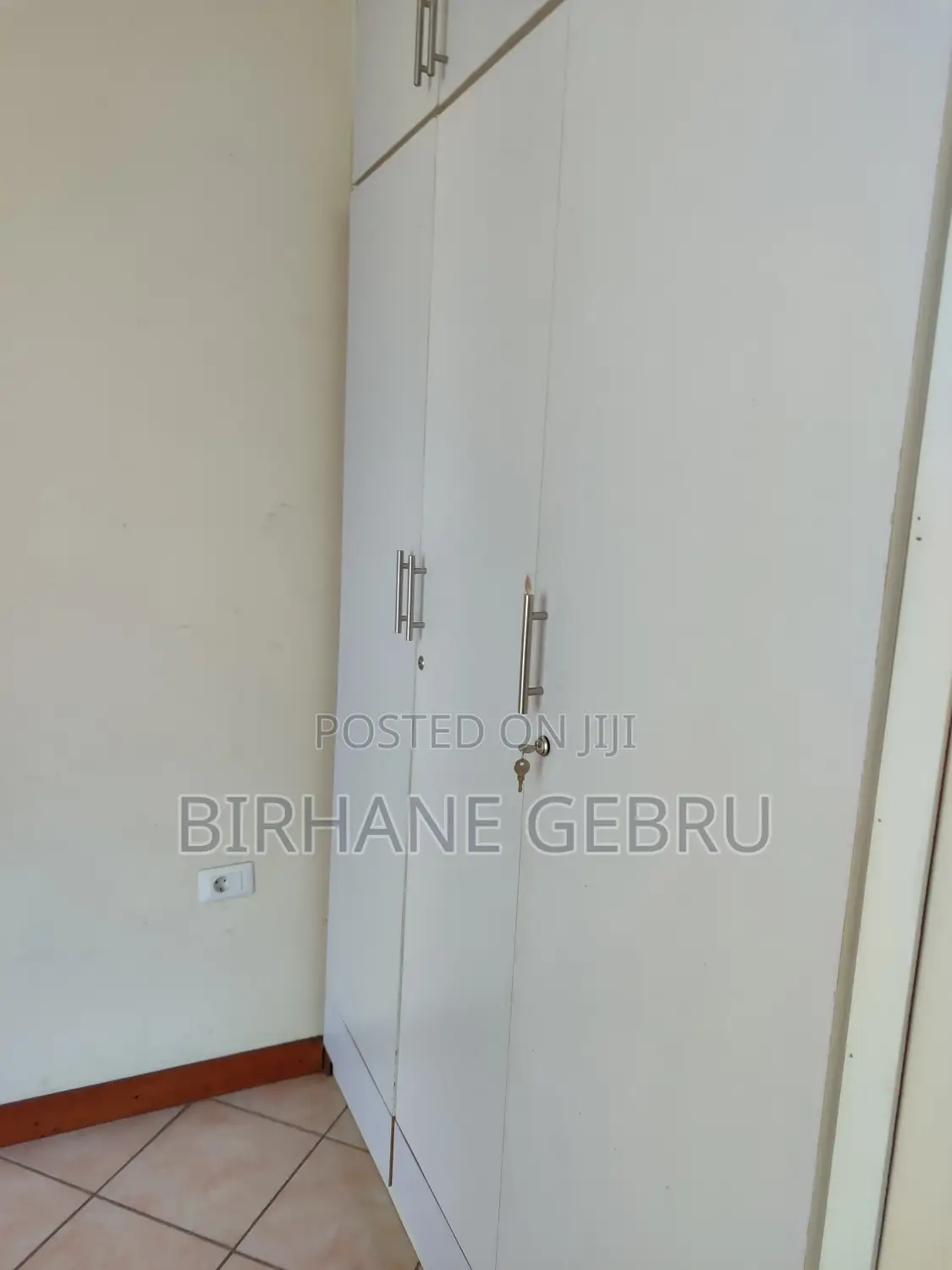 Luxury Apartiment 4 Bedroom Rent