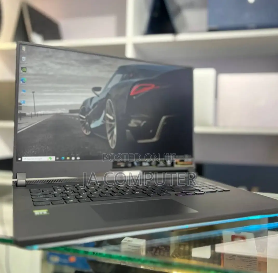 New Laptop Asus ROG Strix G15 32GB AMD Ryzen 7 SSD 1T