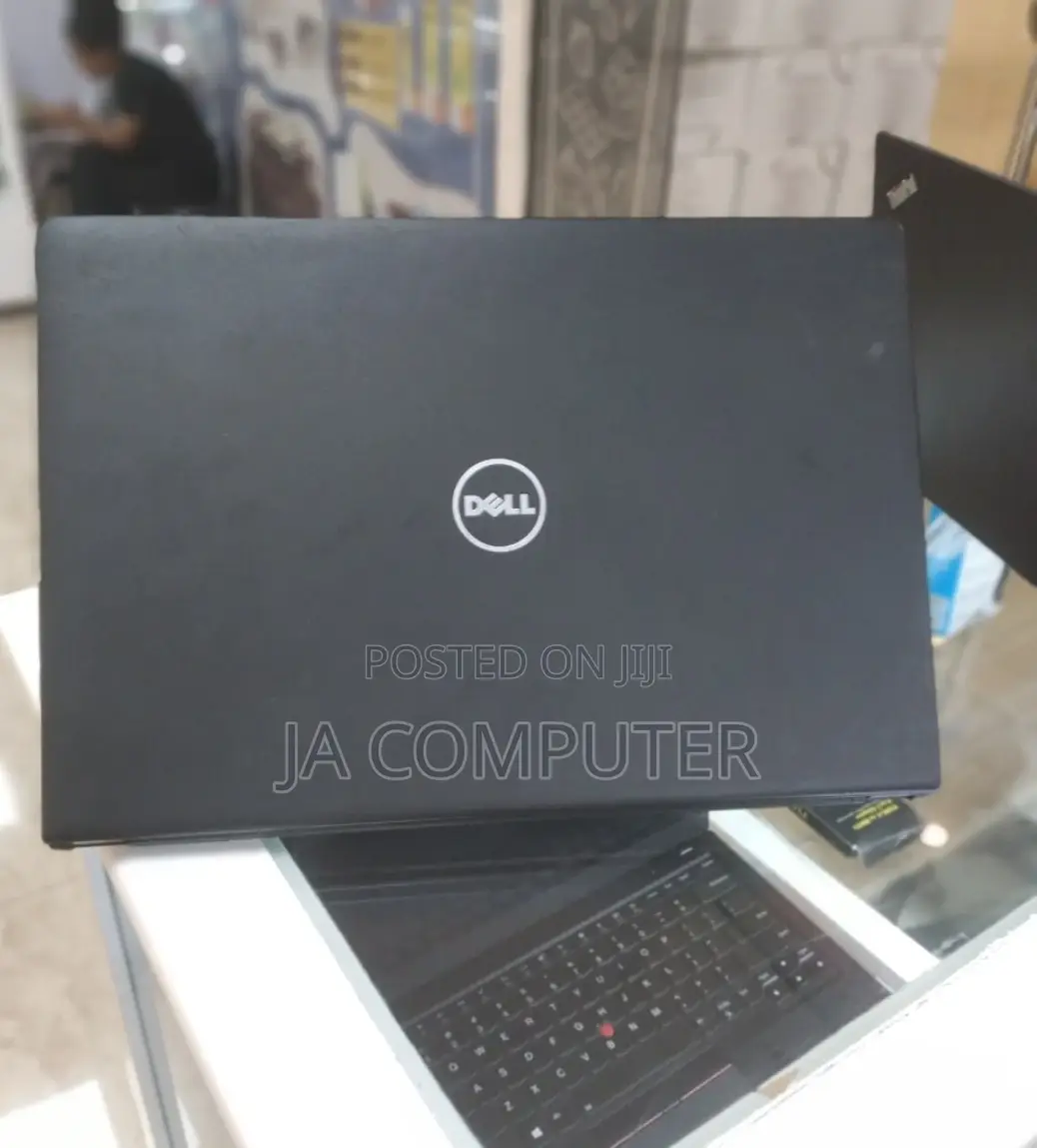 New Laptop Dell Vostro 15 3000 8GB Intel Core I5 HDD 1T