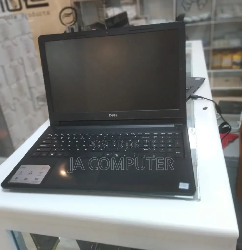 New Laptop Dell Vostro 15 3000 8GB Intel Core I5 HDD 1T