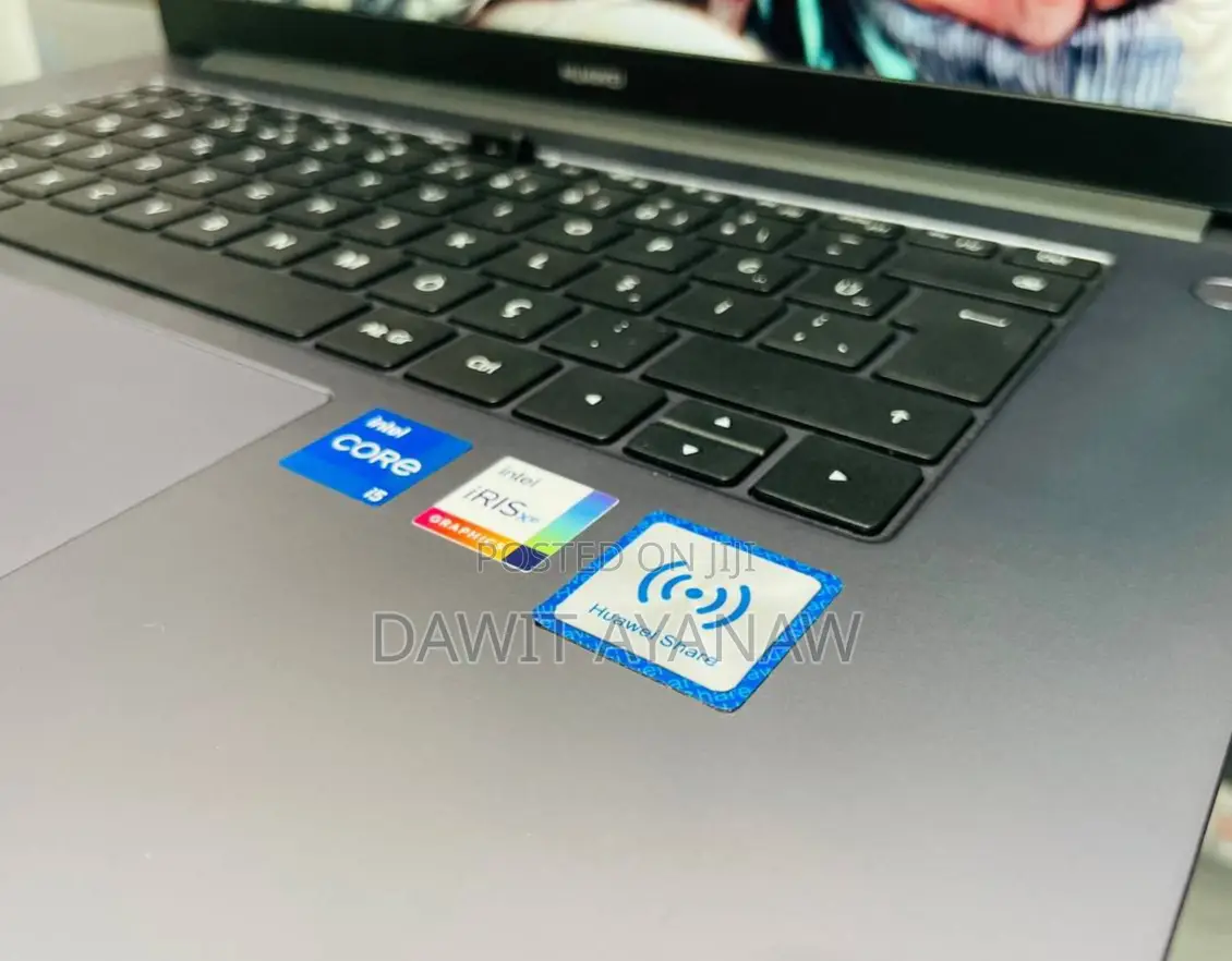 New Laptop Huawei Matebook D 15 8GB Intel Core i5 SSD 512GB