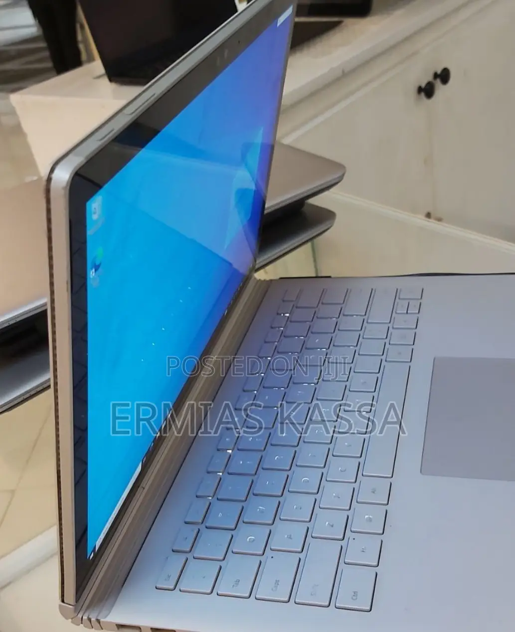 Laptop Microsoft Surface Book 8GB Intel Core I5 SSD 256GB