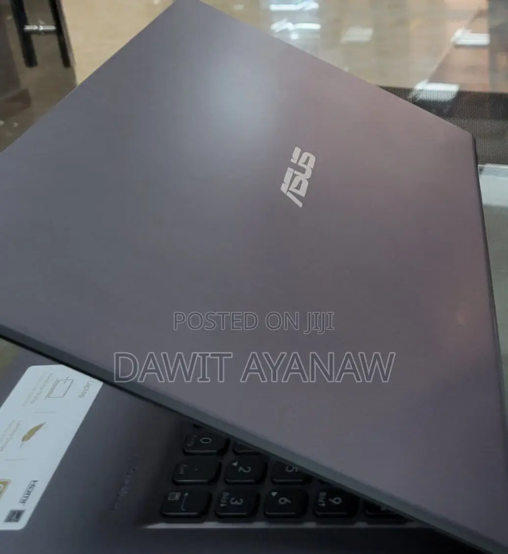 New Laptop Asus VivoBook 15 X505BA 8GB Intel Core I7 SSD 512GB